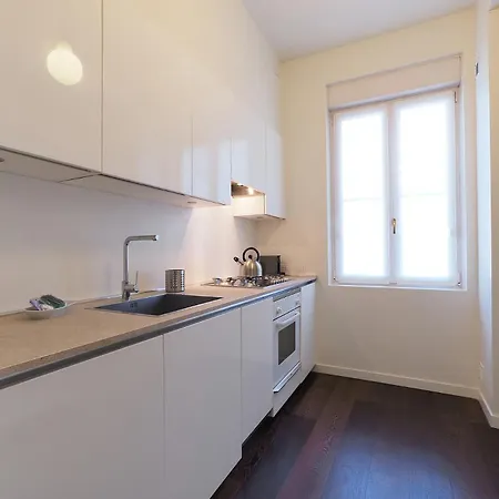 Contempora - 2 Bedrooms & 2 Baths - Sant'ambrogio & Last Supper מילאנו
