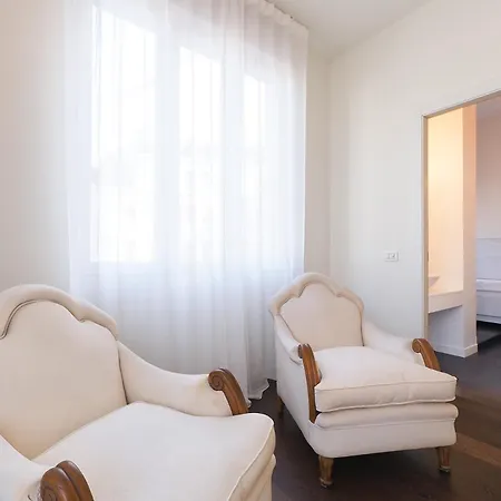 Contempora - 2 Bedrooms & 2 Baths - Sant'ambrogio & Last Supper * מילאנו