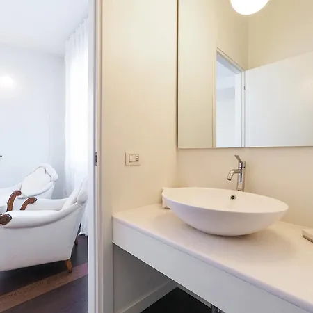 Contempora - 2 Bedrooms & 2 Baths - Sant'ambrogio & Last Supper דירה מילאנו