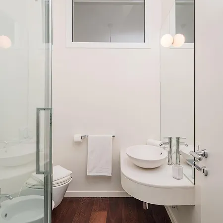 Contempora - 2 Bedrooms & 2 Baths - Sant'ambrogio & Last Supper *